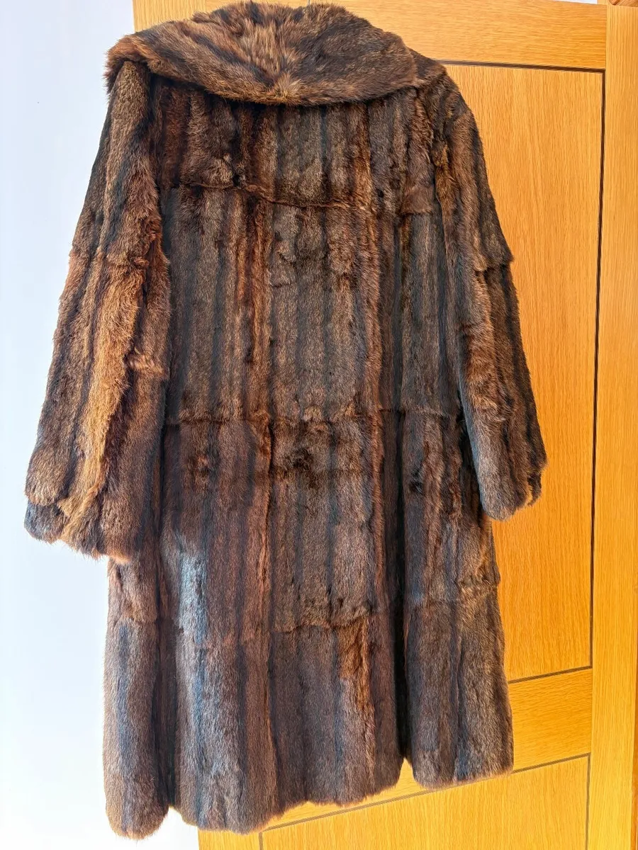 Genuine real fur coat - Image 2