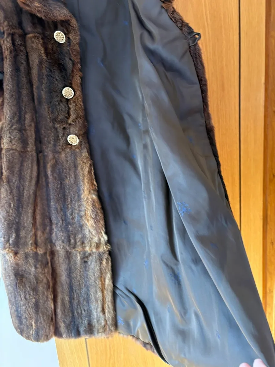 Genuine real fur coat - Image 3