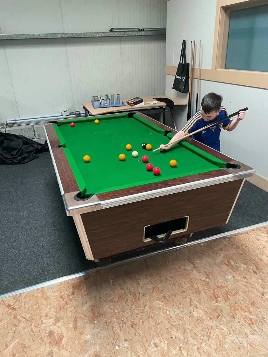 Pub Pool Table