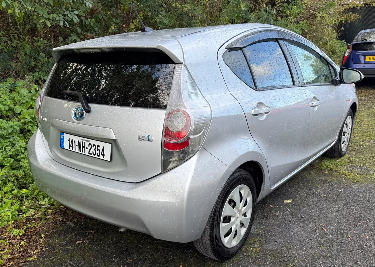 Toyota Aqua 2014/Automatic/Push Strat - Image 3
