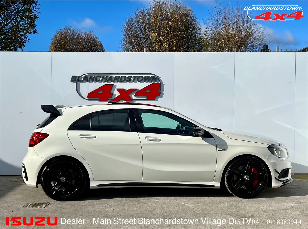 MERCEDES A45 AMG AERO 4MATIC STUNNING HATCH - Image 4