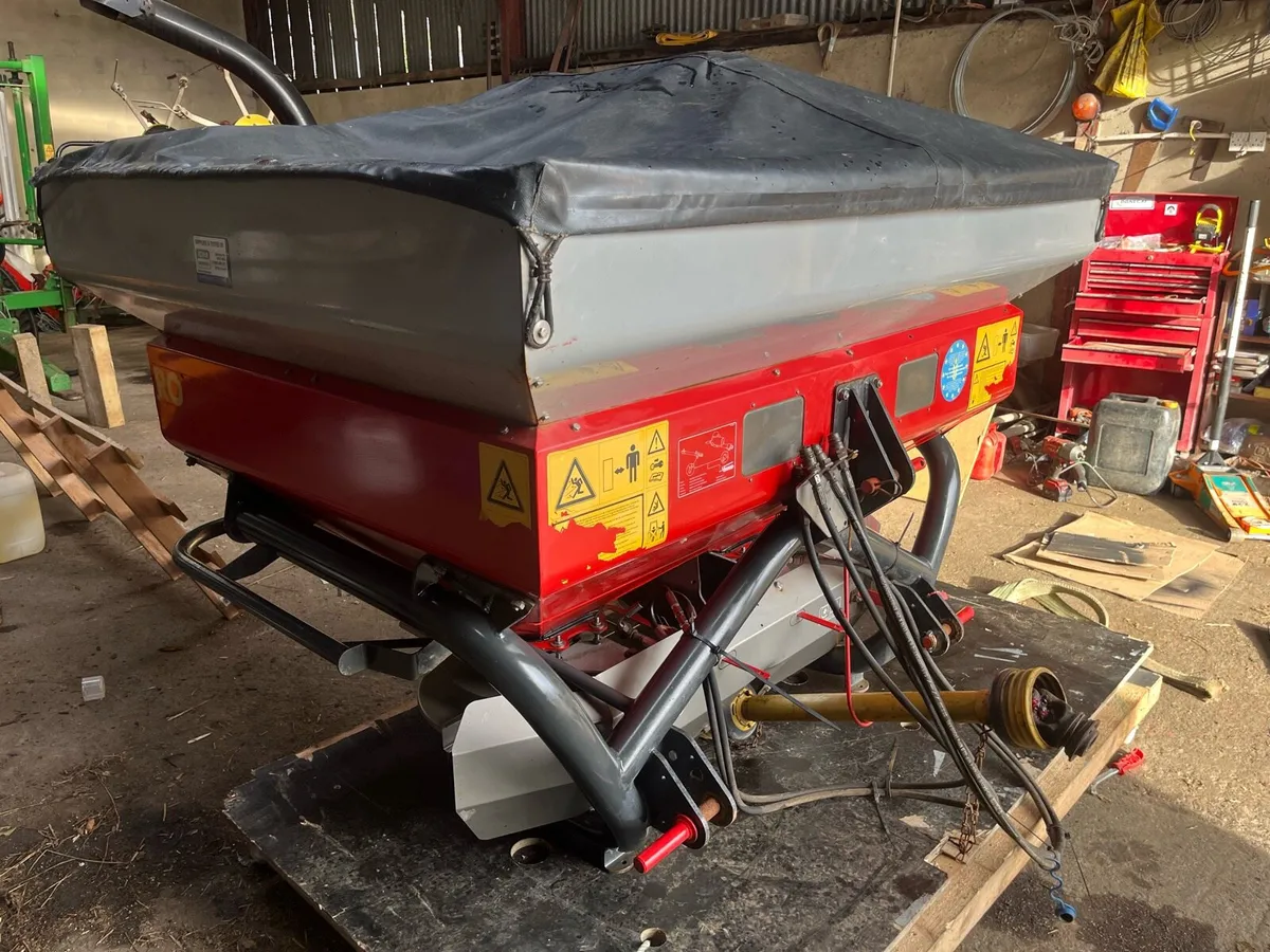 Vicon Rotoflow twin disc fertilizer spreader - Image 2