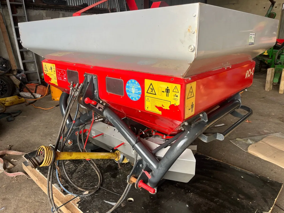 Vicon Rotoflow twin disc fertilizer spreader - Image 3