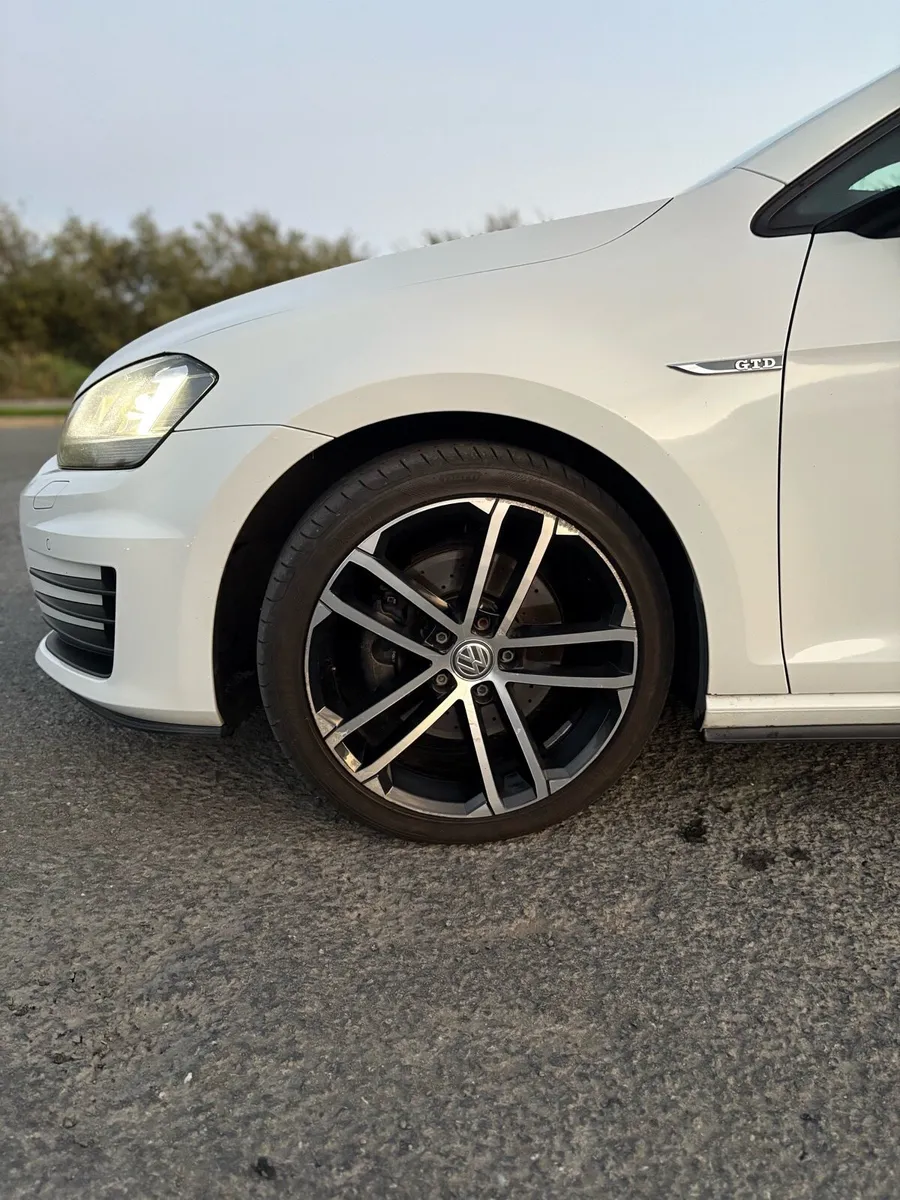 VW GOLF GTD 2016 - Image 3
