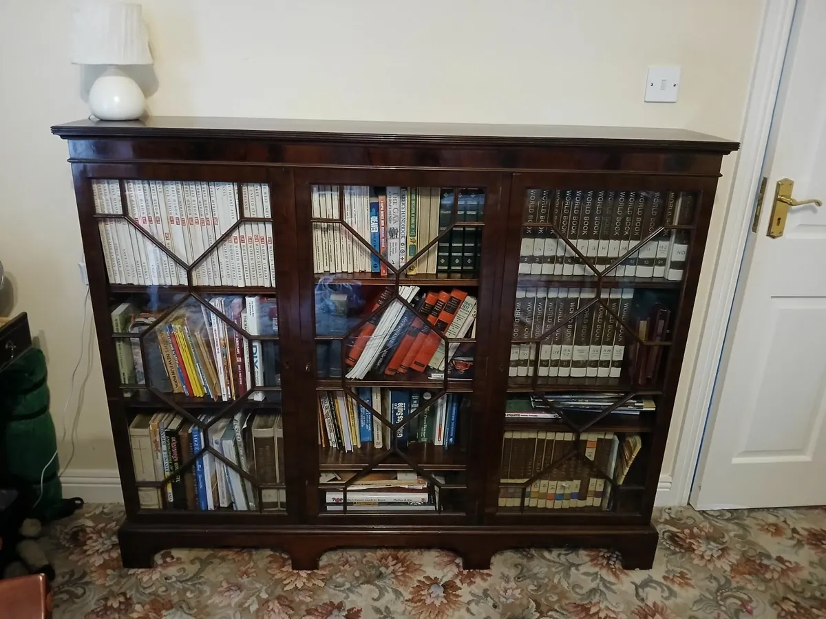 Mahogony Bookcase