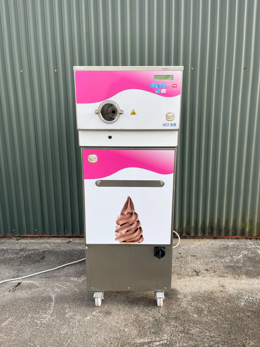 Carpigiani 401 BIB Soft Serve Ice Cream Machine - Image 1