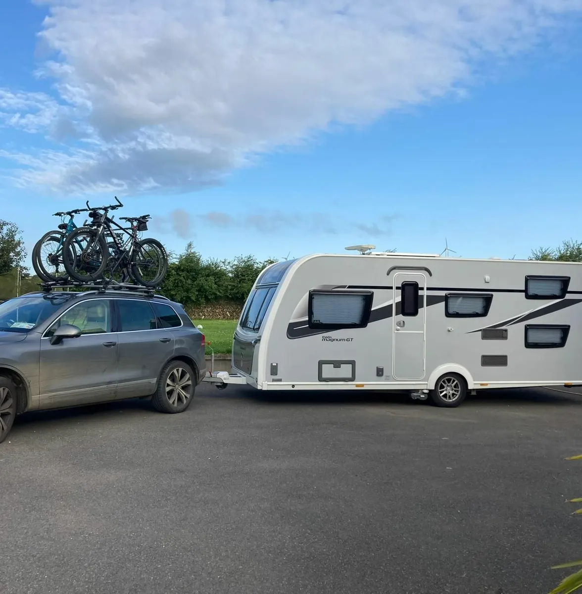 Caravan 6 Berth - Image 3