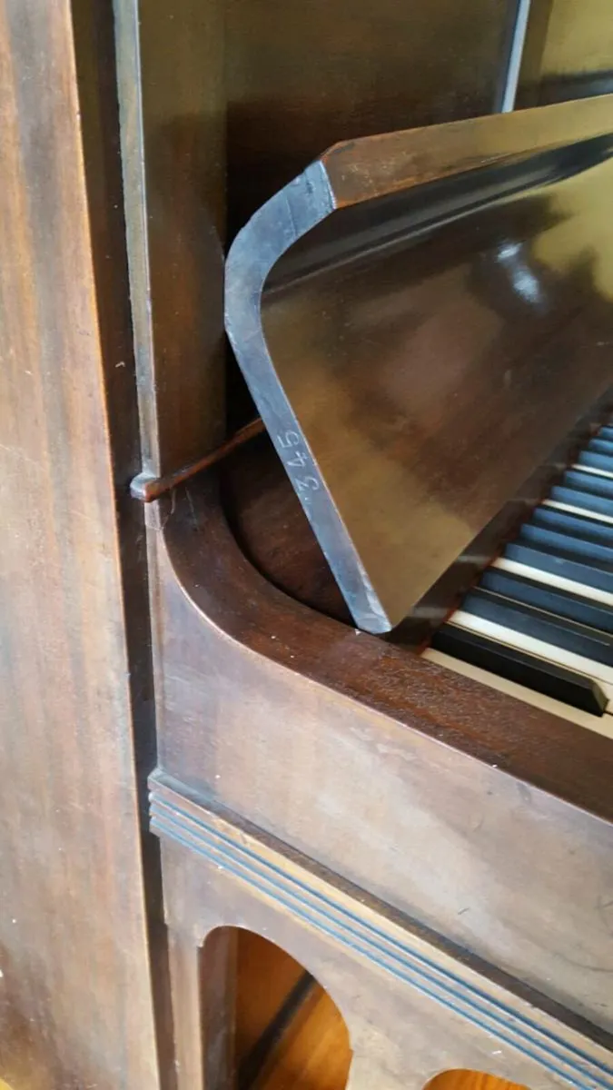 Piano - Image 2
