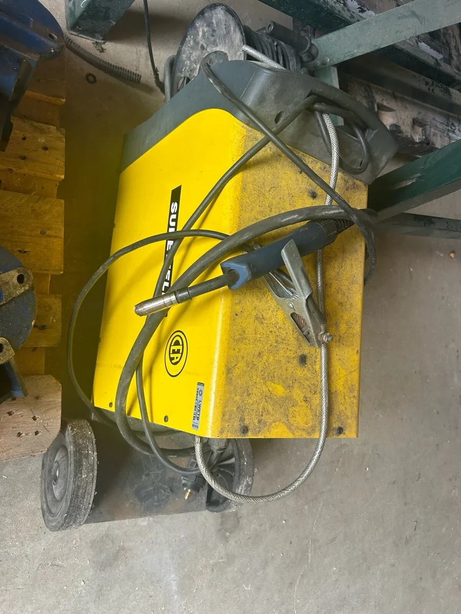 Ex school mig welder - Image 2