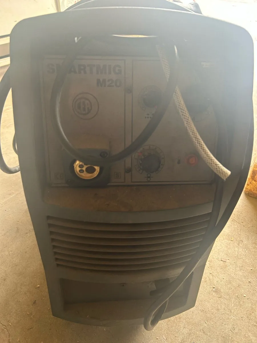 Ex school mig welder - Image 3