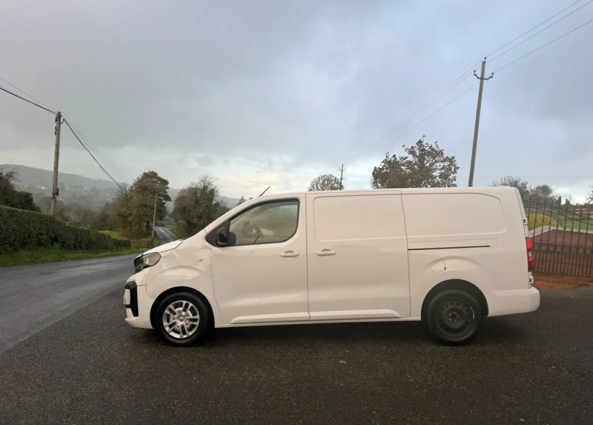 2024 Vauxhall Vivaro 2.0 - Image 2
