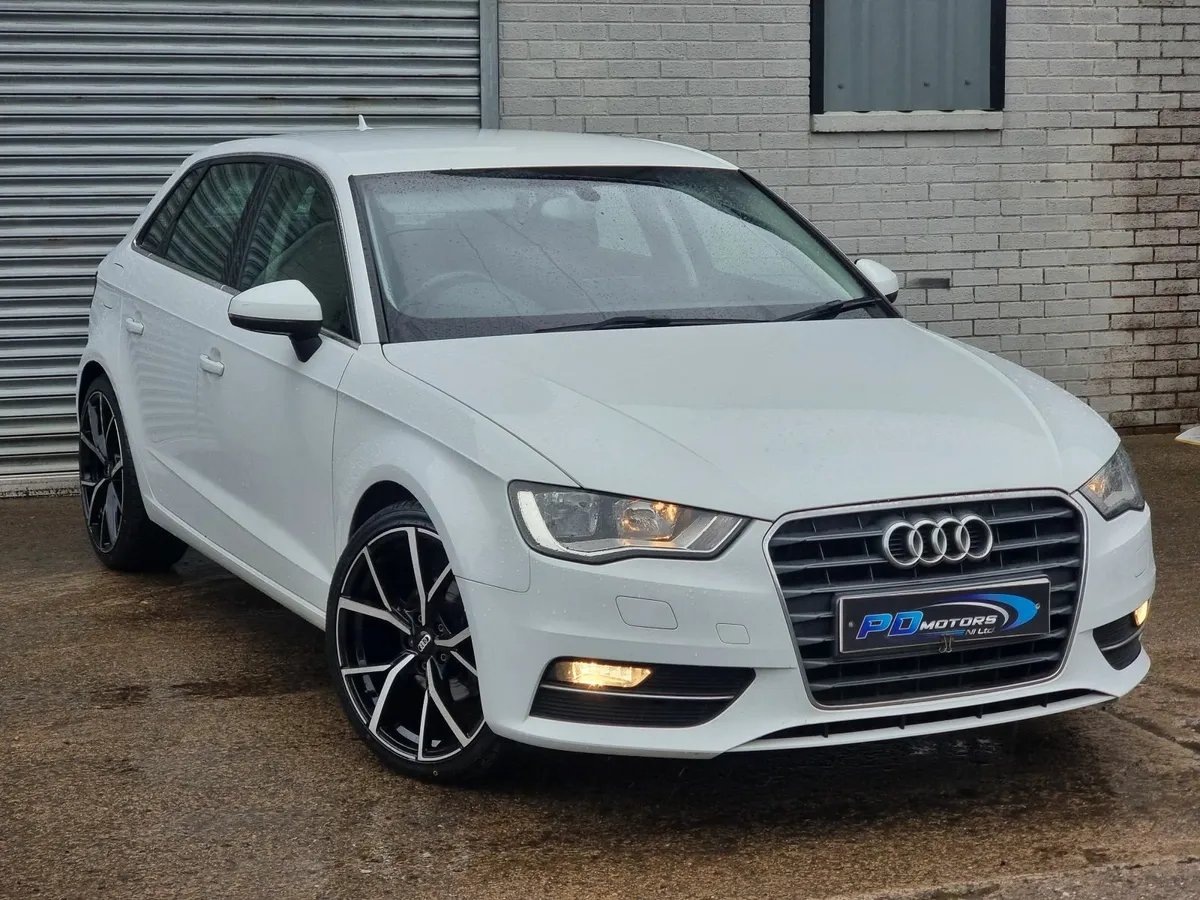 14 AUDI A3 1.6 TDI SPORT. VRT INCLUDED - Image 2