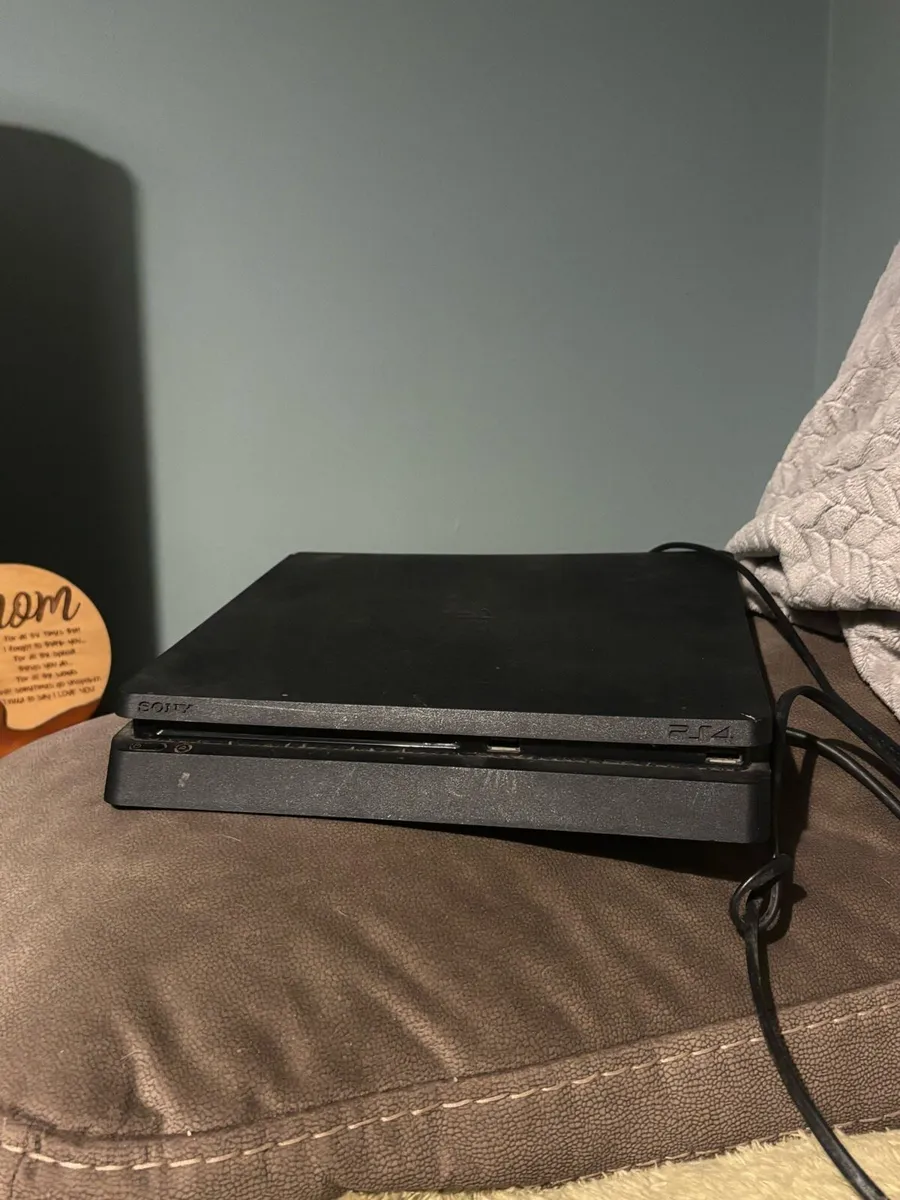 PlayStation 4 - Image 1