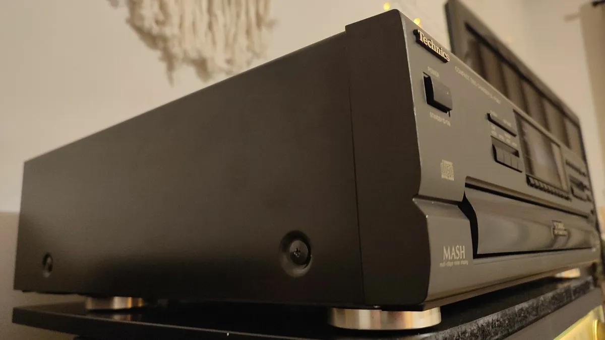 TECHNICS SL-PD867, rotary 5CD changer. VGC Cleaned - Image 2