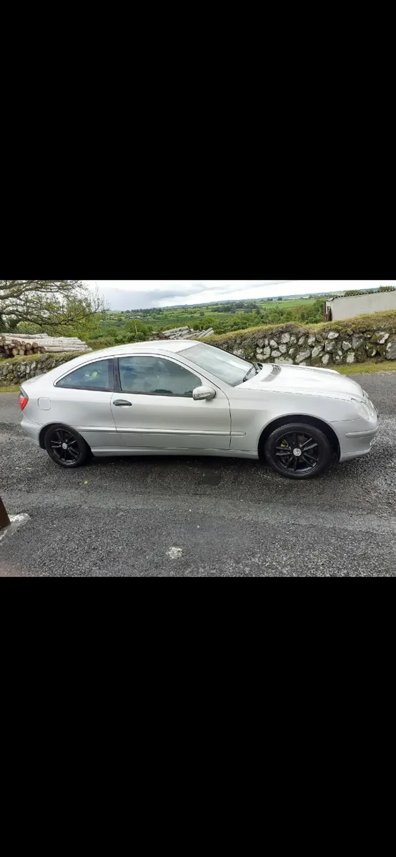 Mercedes-Benz C-180 coupe - Image 1
