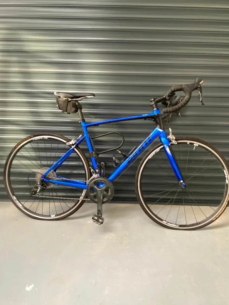 Giant Defy 2 : Dark Blue ML - Image 1