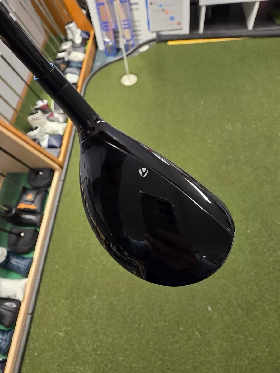 Taylormade Qi10 Max 3 Hybrid - Image 3