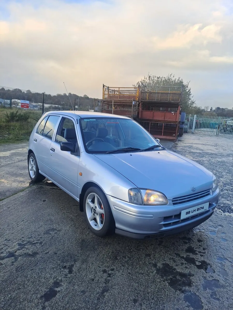 Toyota Starlet 1.3 4EFE - Image 1