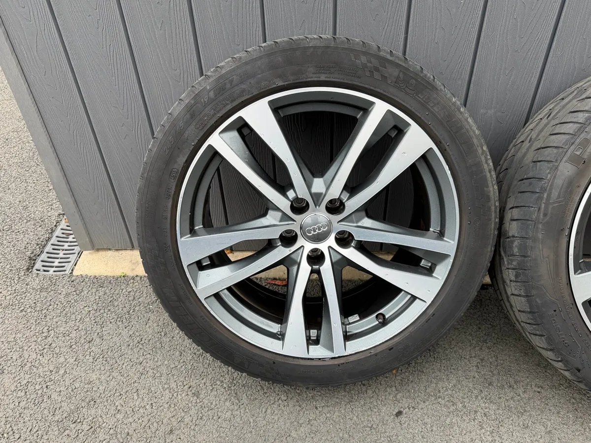 19” GENUINE AUDI ALLOYS - Image 2