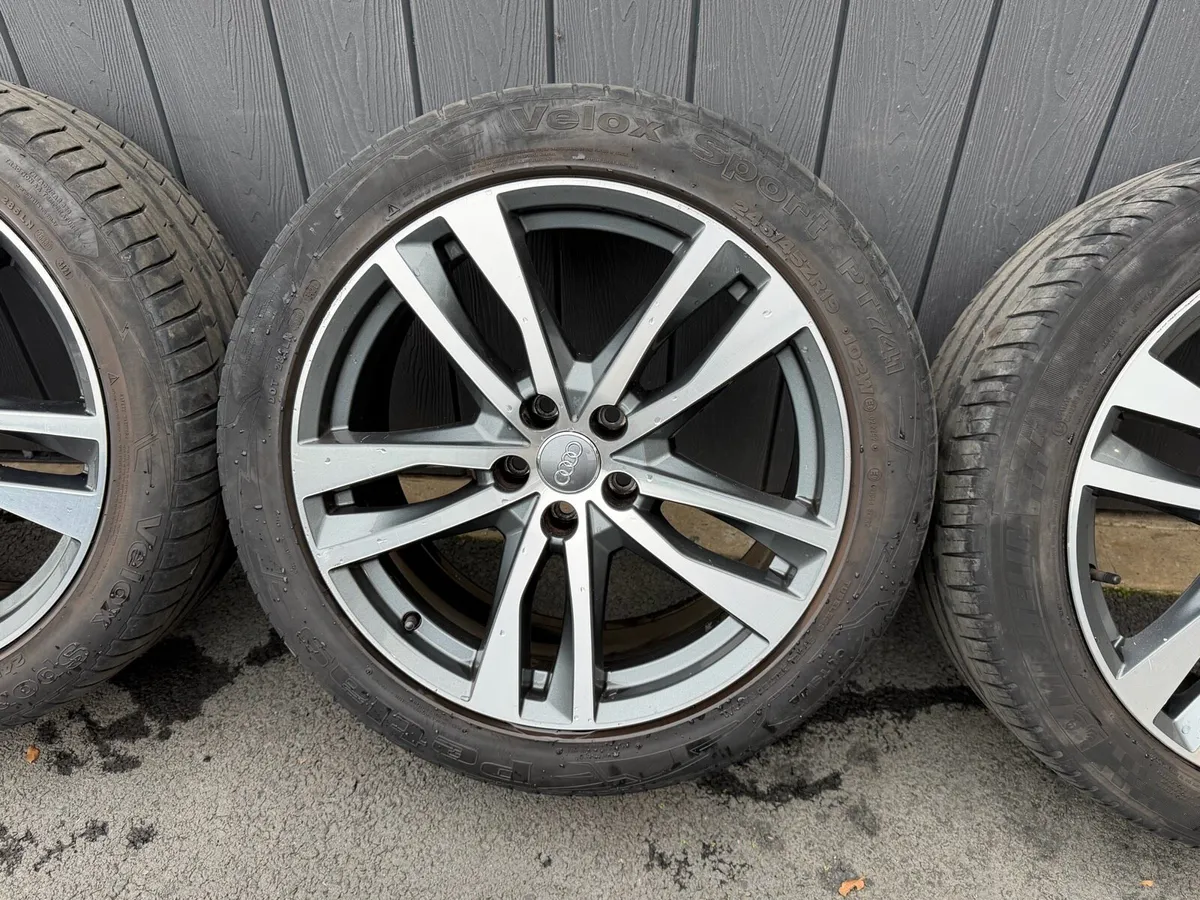 19” GENUINE AUDI ALLOYS - Image 4