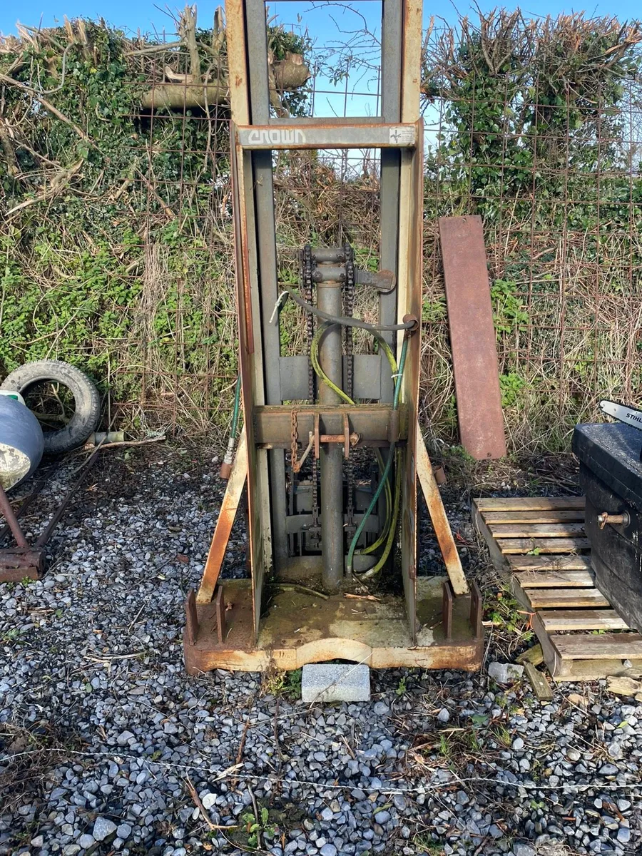 3 point linkage forklift mast - Image 1