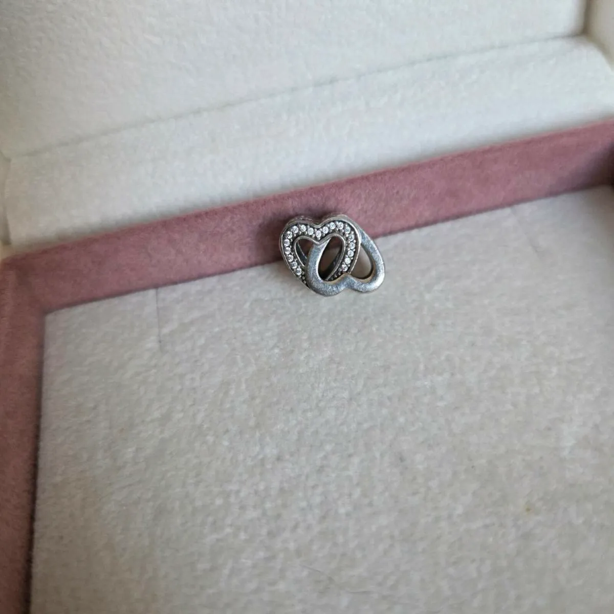Pandora charm - Image 1
