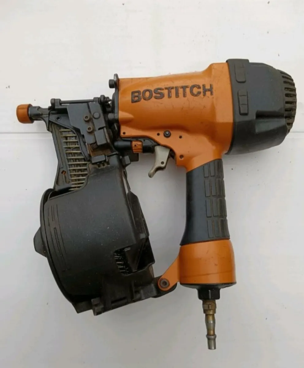 Bostitch Air Coil Nailer - Image 2