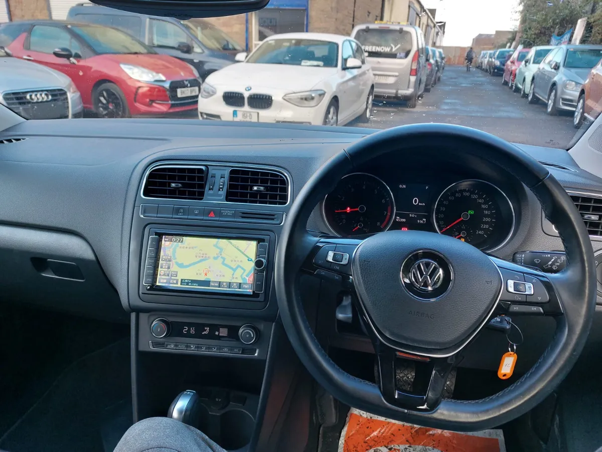VOLKSWAGEN POLO  2014 AUTOMATIC - Image 1