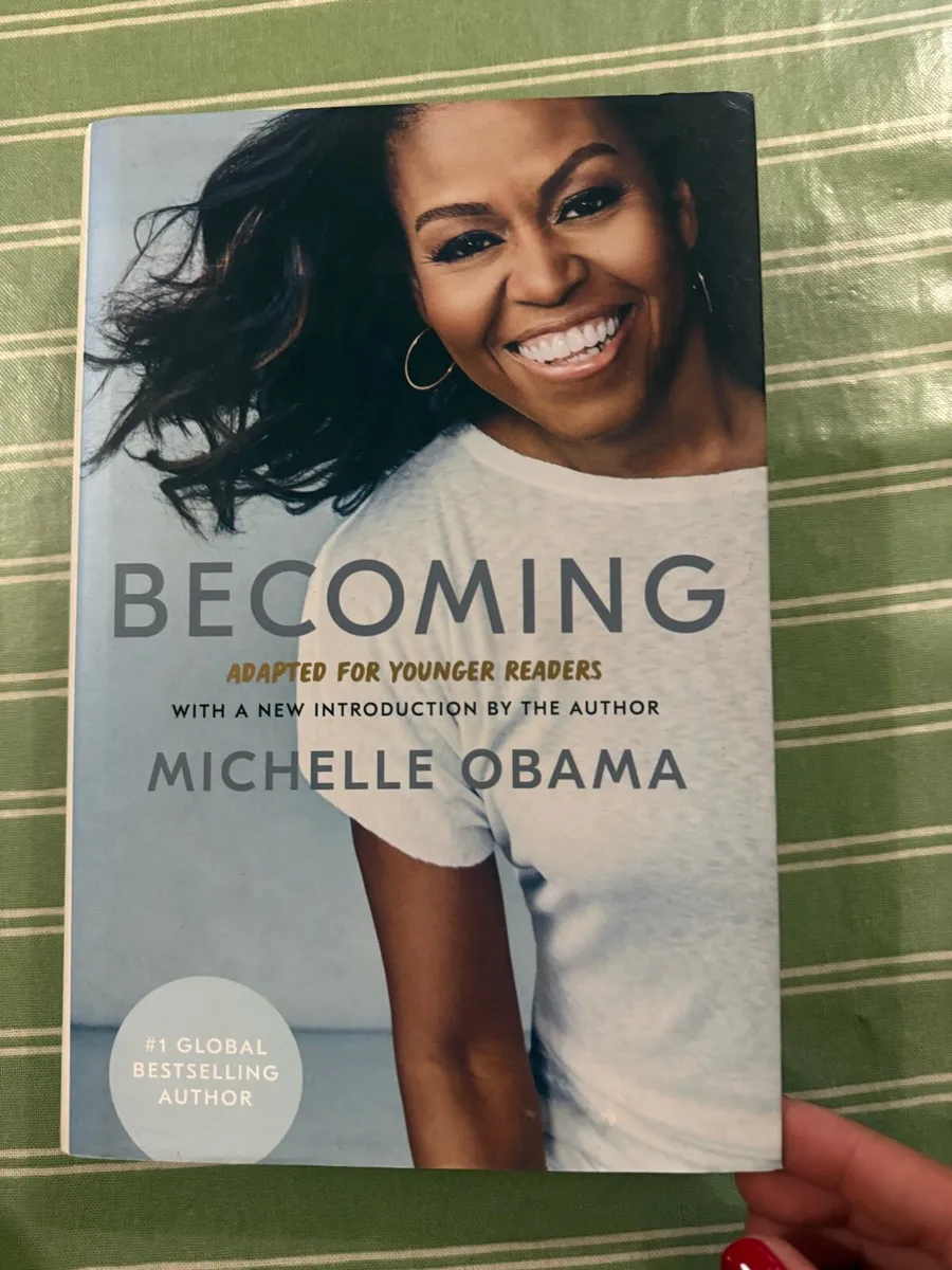 Becoming Book Michelle Obama - Image 1