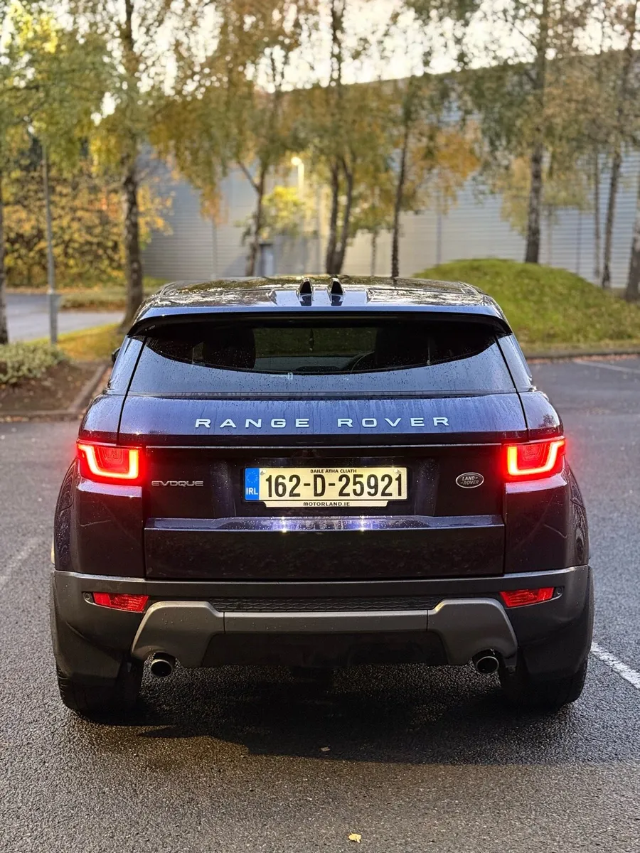 Range  Rover Evogue  Automatic TD4 low 91 000km - Image 3