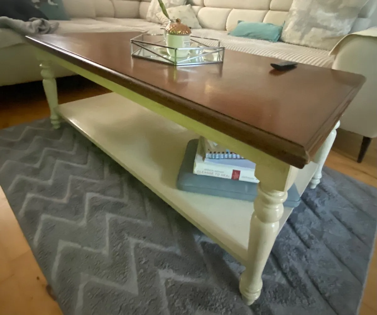 Coffee table - Image 1