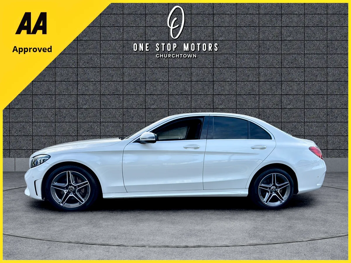 2018 Mercedes-Benz C220d *AMG PREMIUM* AMAZING - Image 2