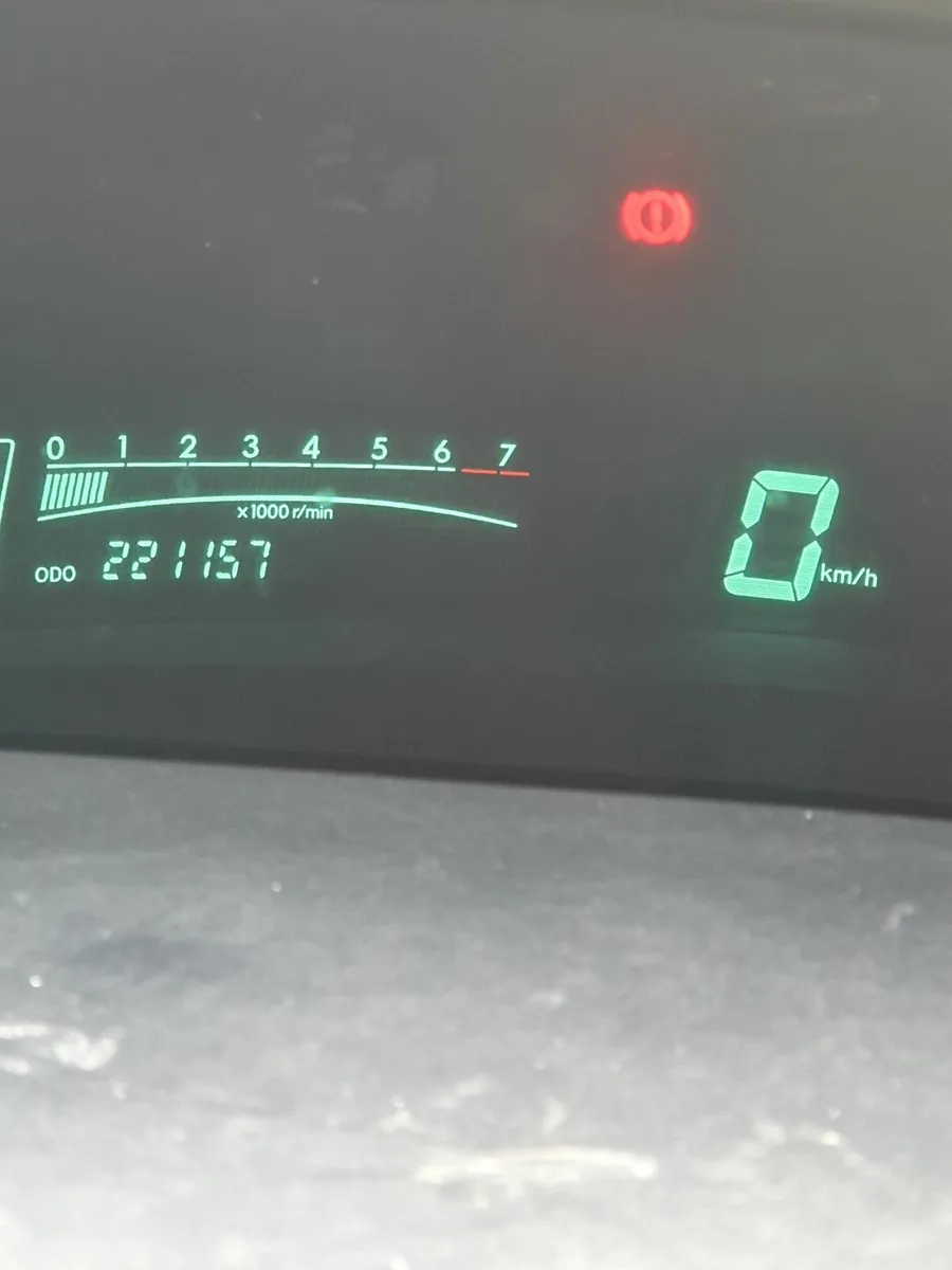 Toyota yaris 1.0 - Image 4