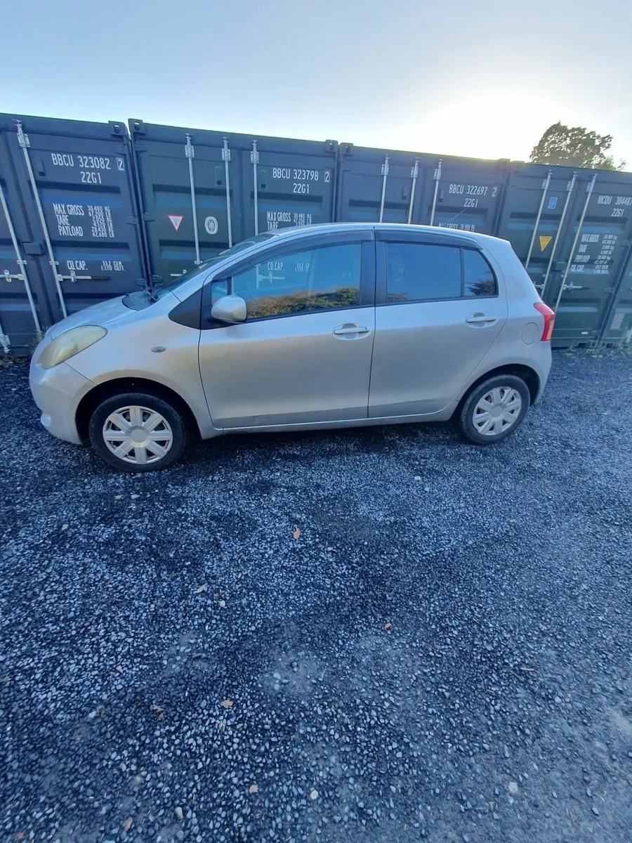 Toyota yaris 1.0 - Image 1
