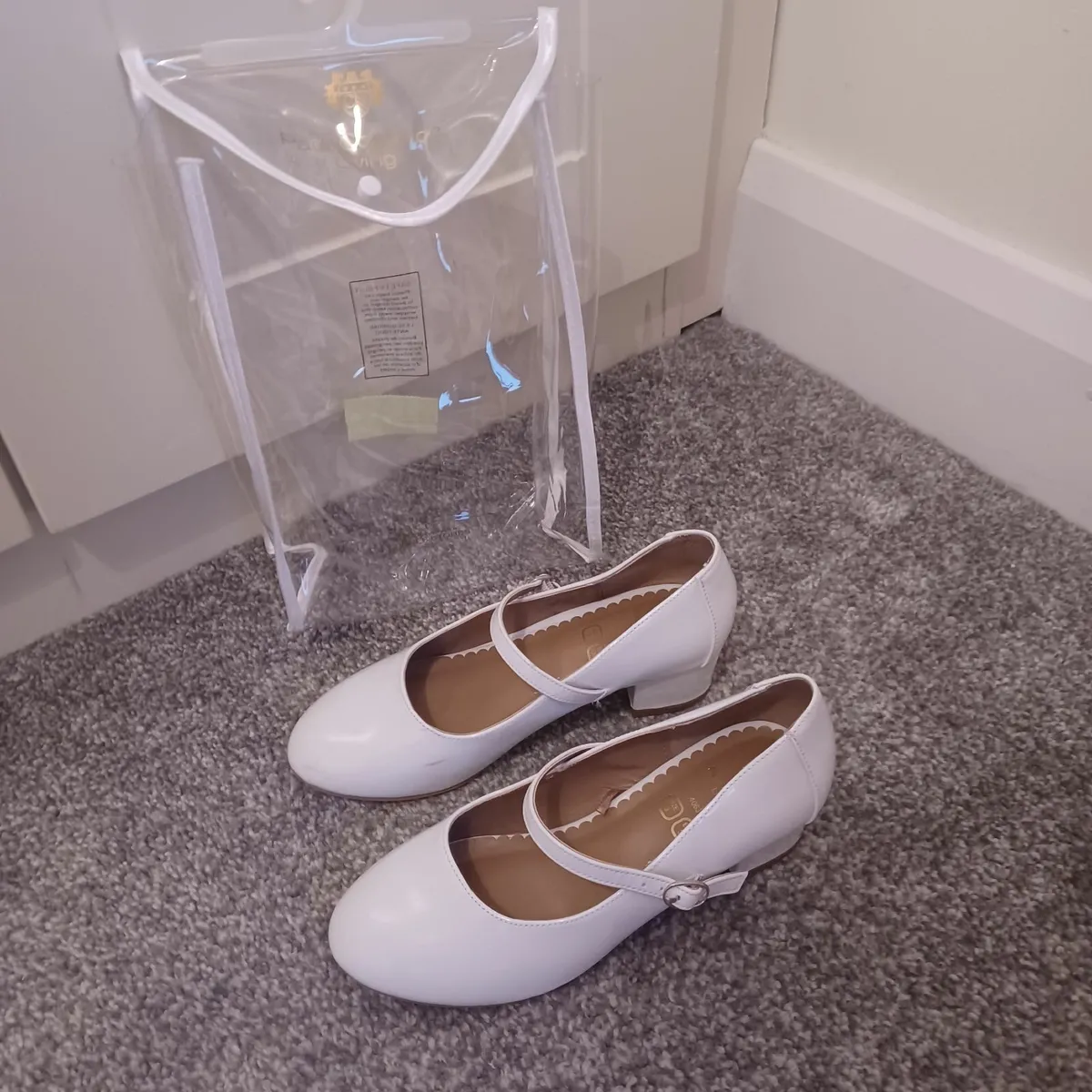 Communion Dress, Shoes & Head piece - Image 4