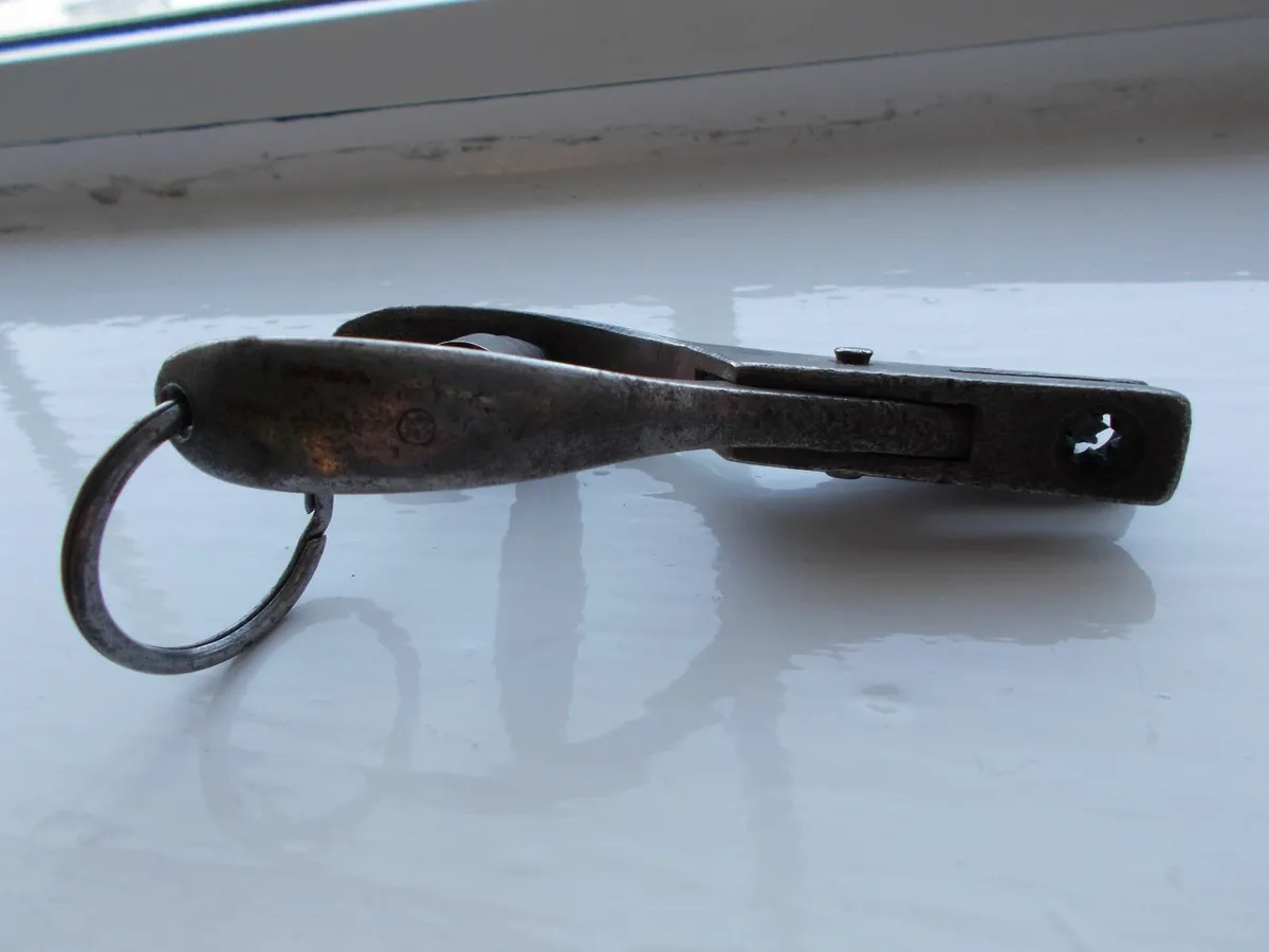 Howth Tram & Dublin Bus Ticket Puncher - Image 4