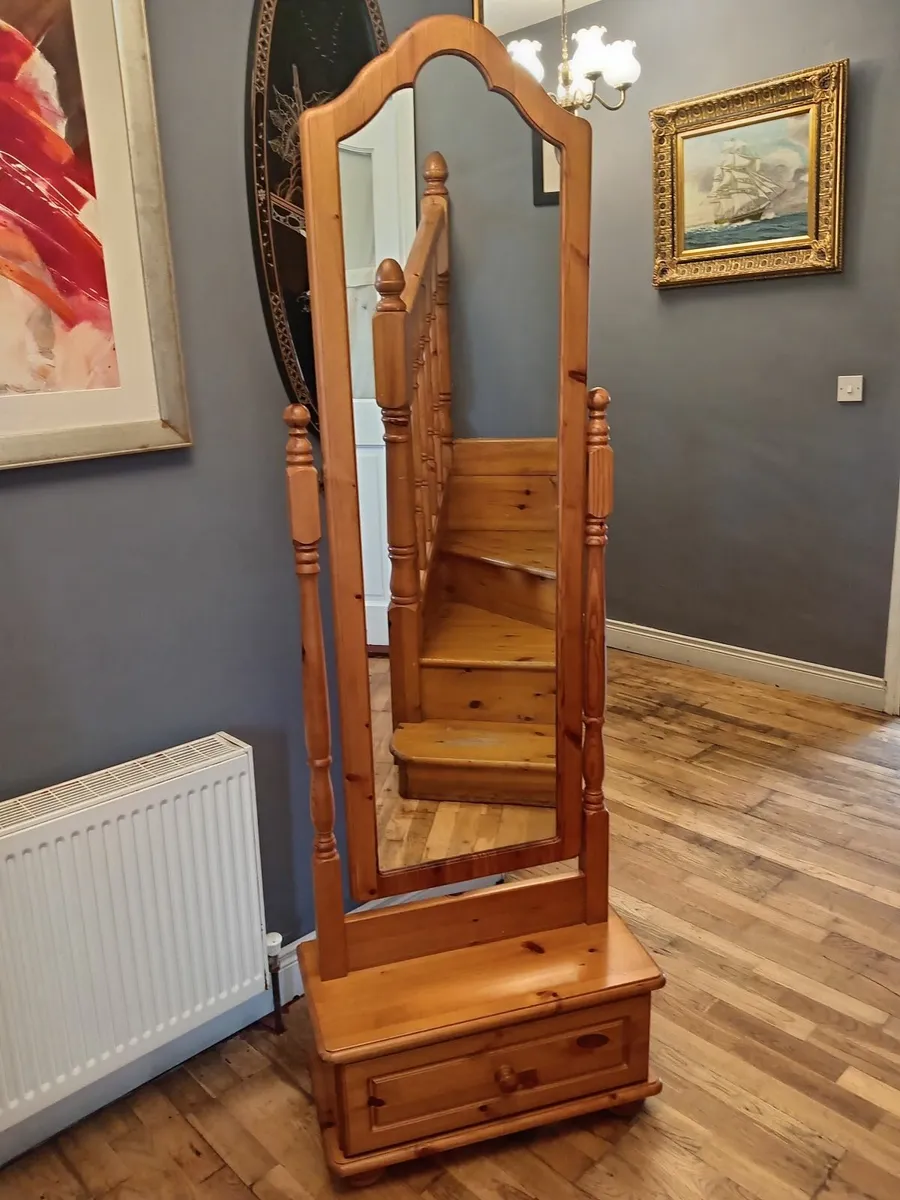Household furniture clearance - Image 1