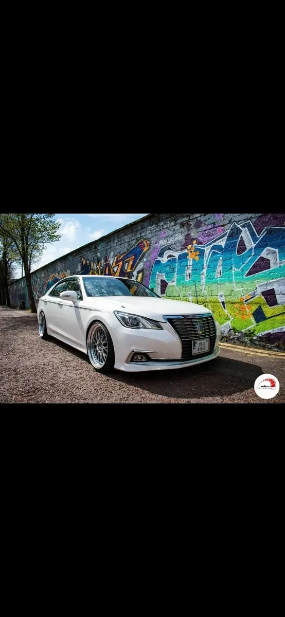 Toyota Crown 2017 - Image 3