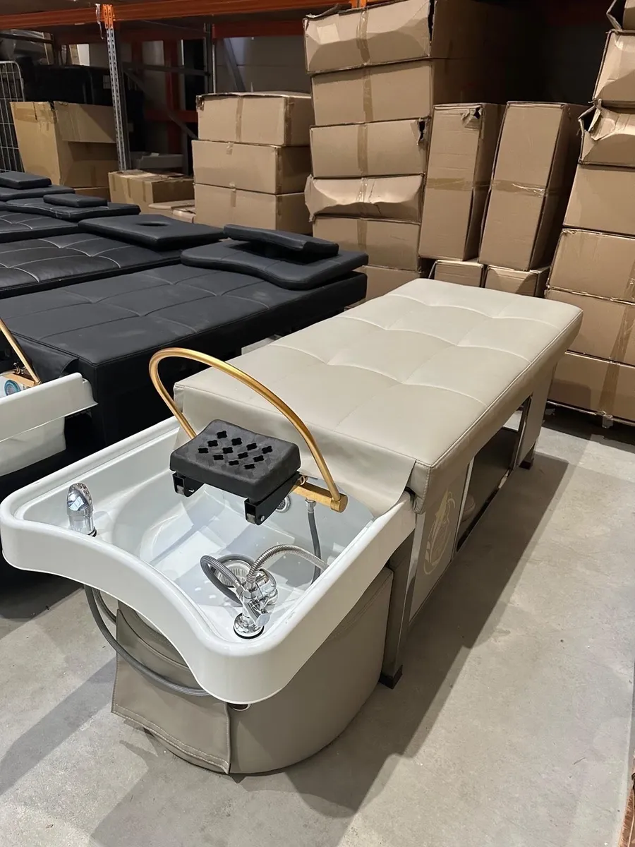 Showroom Clearance – Headspa Beds (Like new) - Image 2