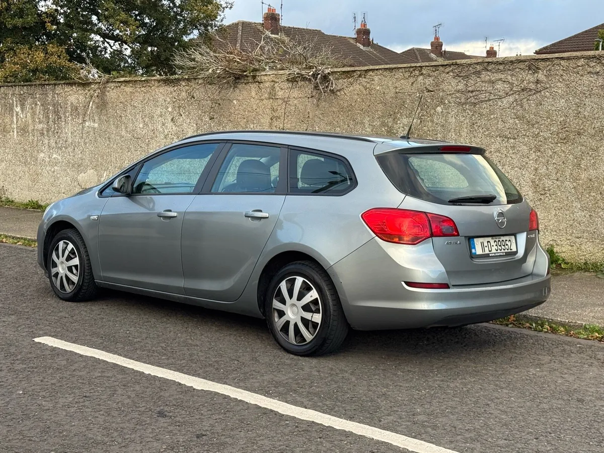 2011 Opel Astra 1.2 Diesel NCT + TAX - Image 4