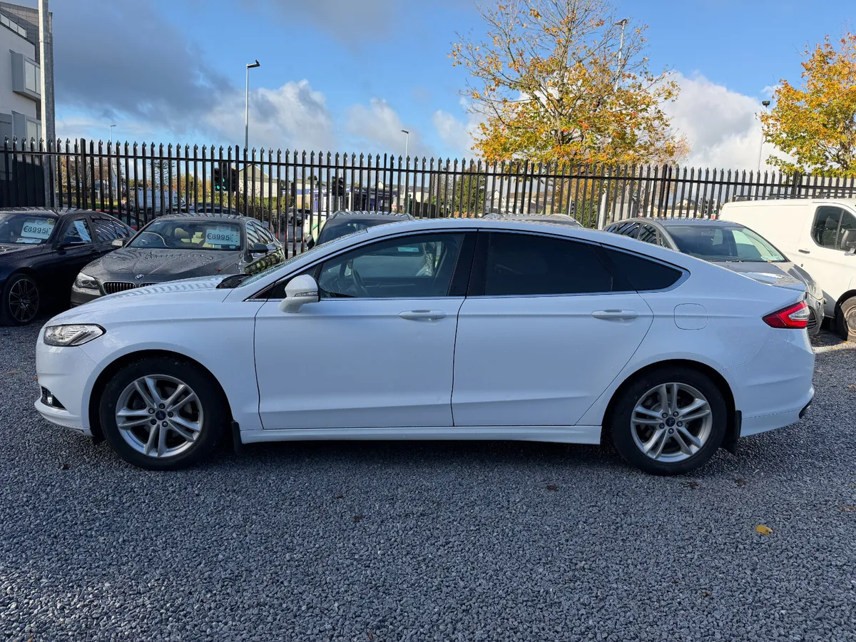 2015 (152) Ford Mondeo 2.0 TDCI 180PS Titanium - Image 4