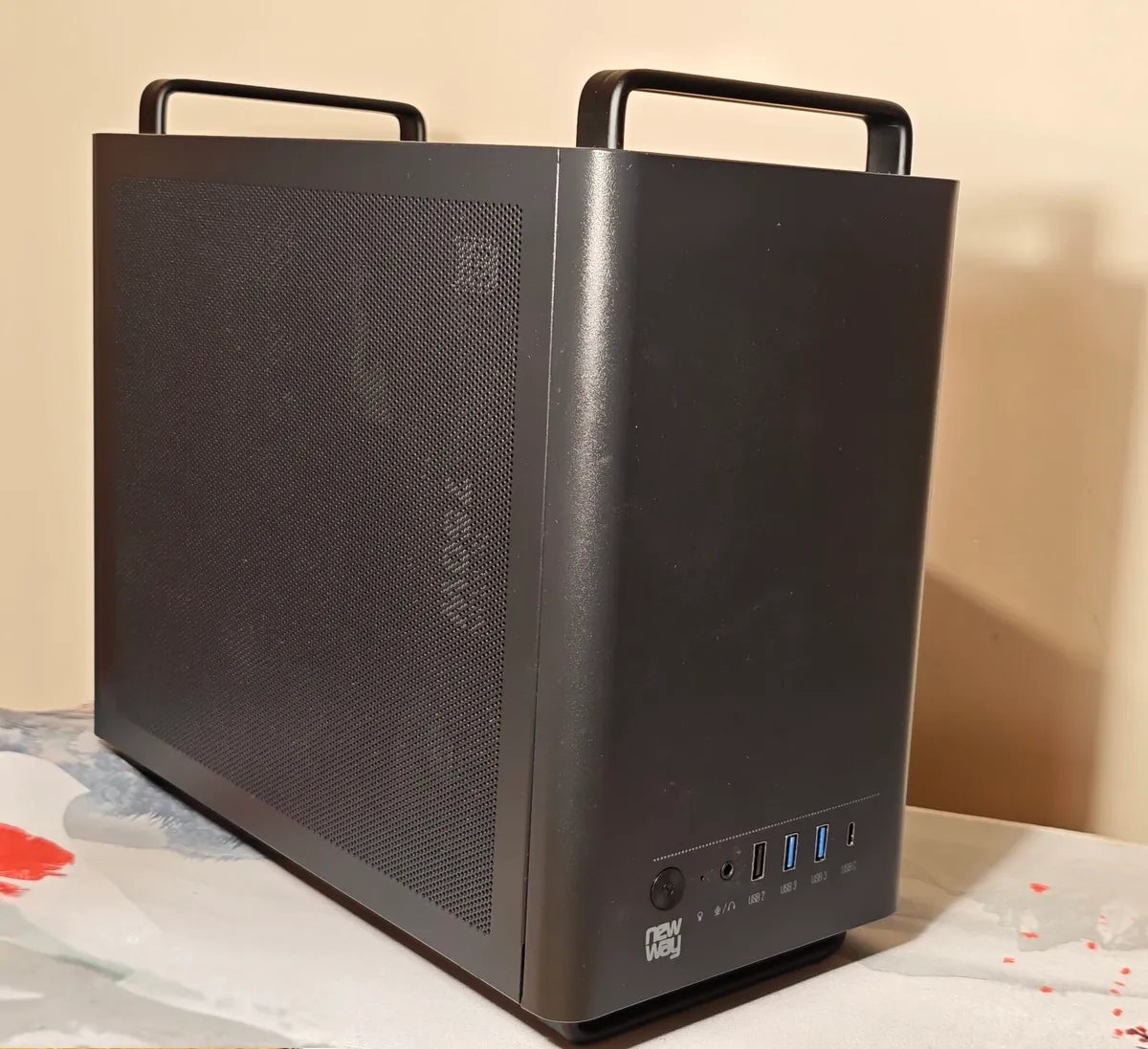 Mini-ITX SFF Gaming PC - Image 1