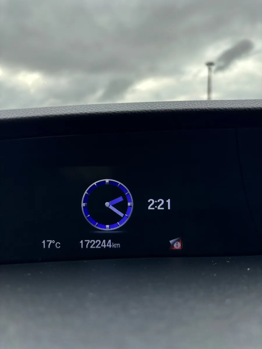 Honda Civic 2015 - Image 3