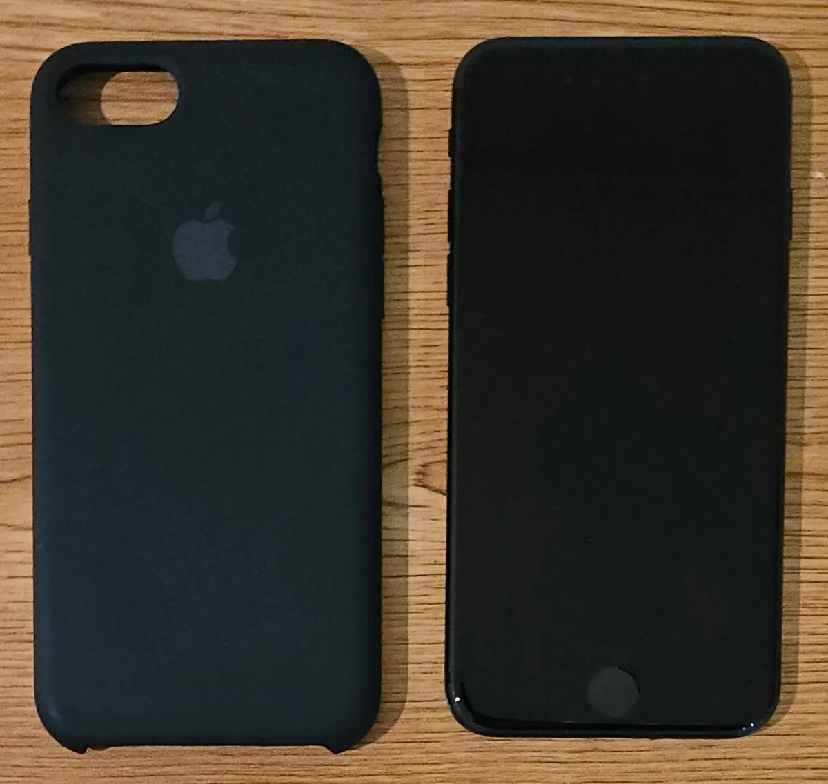 iPhone 7, 128GB - Image 1