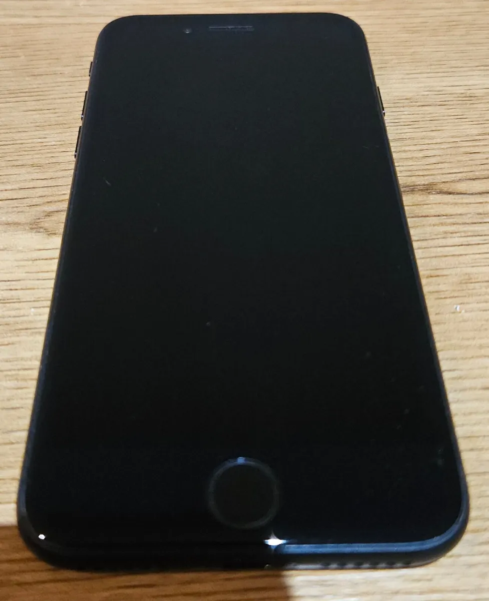 iPhone 7, 128GB - Image 2