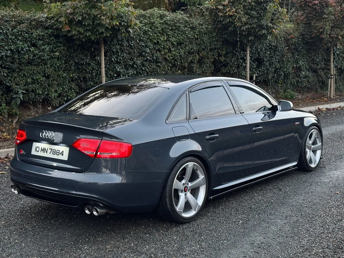 Audi S4 3.0 V6 Supercharged - Image 3