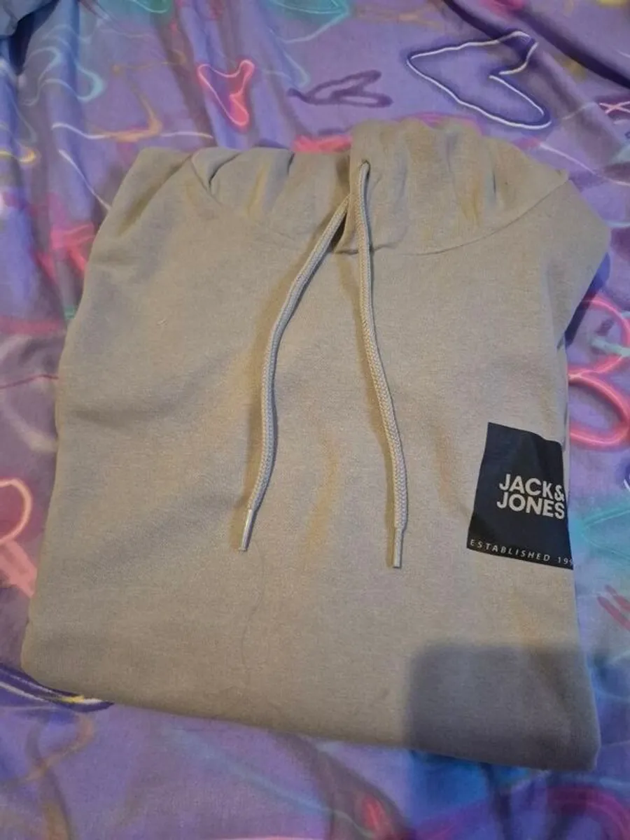 tracksuits - Image 3