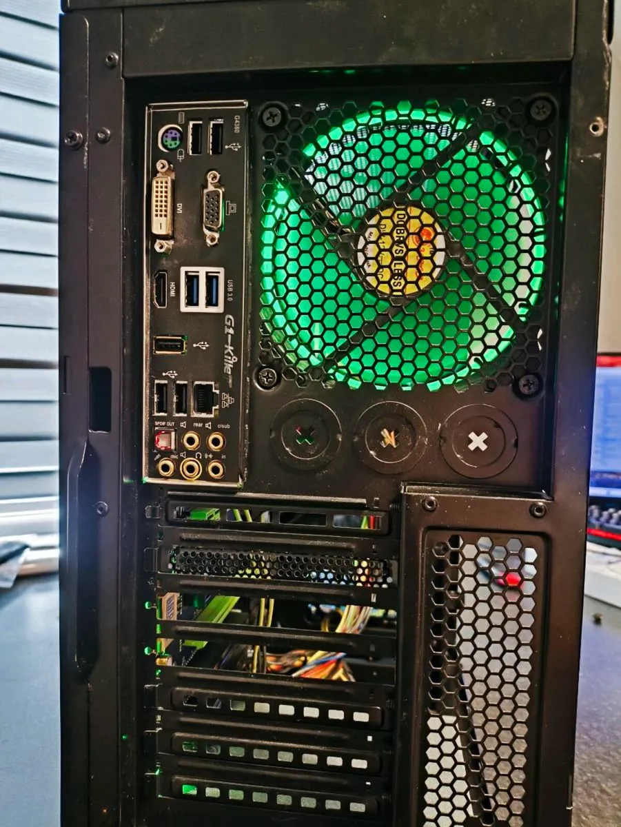 Old gaming pc - Image 3