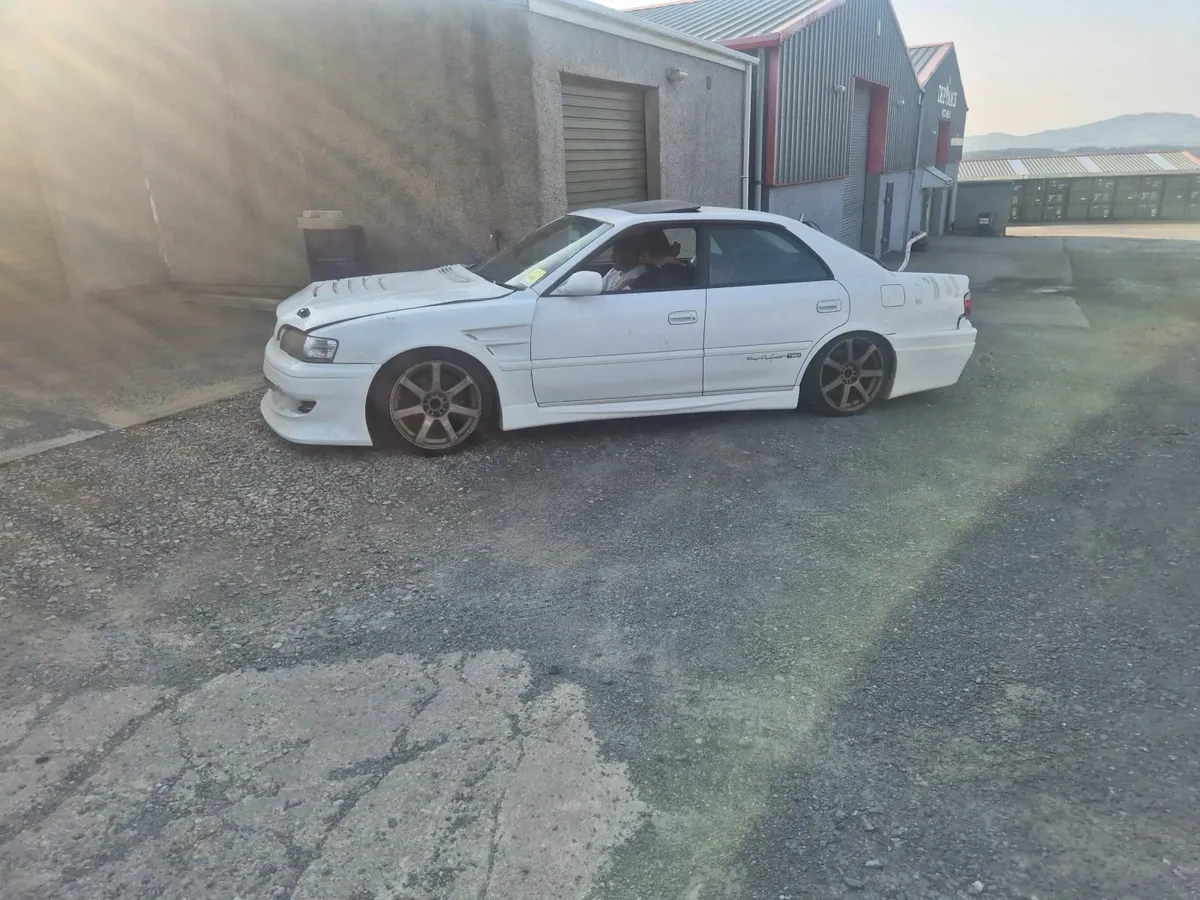 JZX 100 Chaser - Image 4
