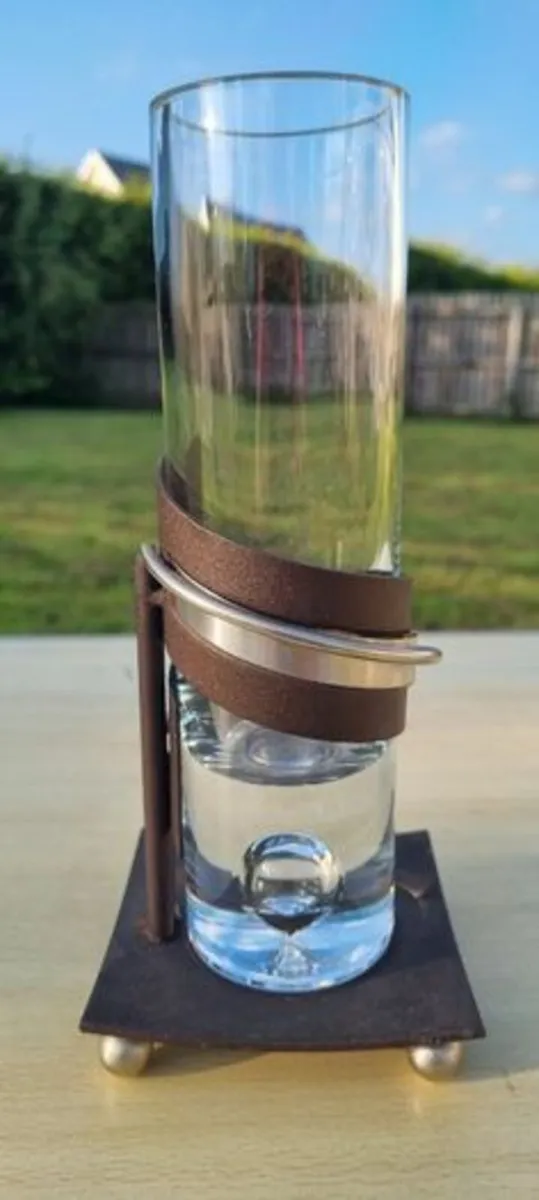 Clear Glass Cylinder Vase - Image 2